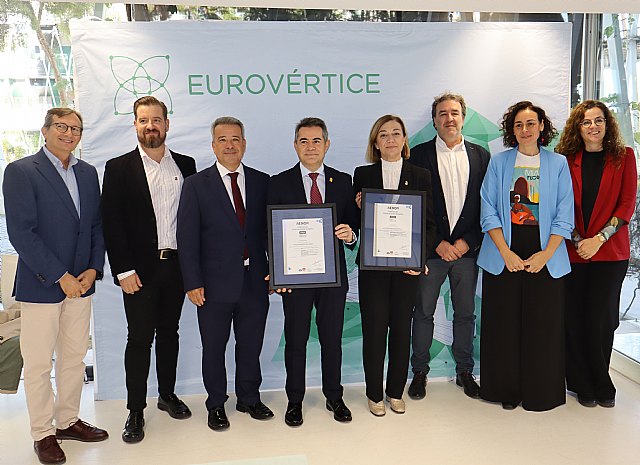 Jumilla y Lorquí reciben la certificación AENOR ISO 50001 por su gestión eficiente, responsable y sostenible de la energía