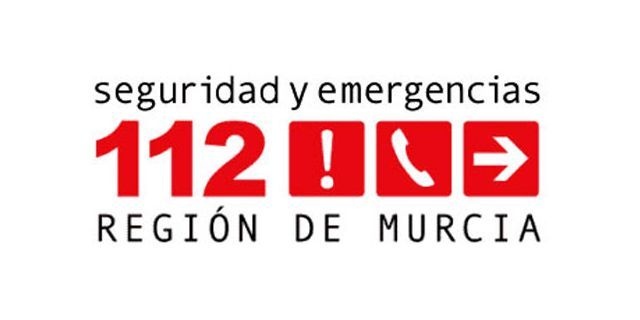 Extinguen un incendio de cañas y matorral en la margen del Segura a su paso por Lorquí