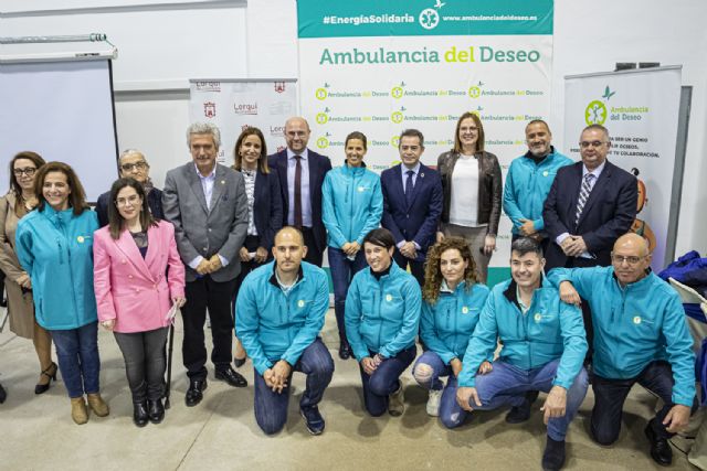 Isabel Franco inaugura la sede de la Fundación Ambulancia del Deseo en Lorquí