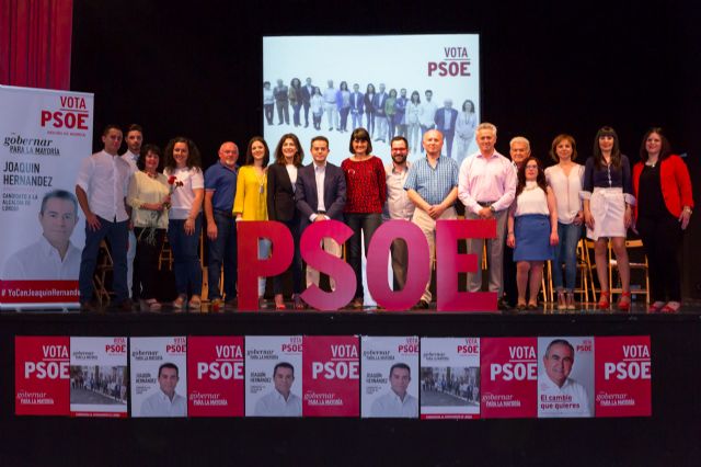 El candidato por el PSOE y actual alcalde presenta su candidatura para el Ayuntamiento de Lorquí