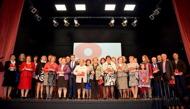 El Ayuntamiento de Lorquí reconoce la labor de 29 empresarias en los Premios 8 de Marzo