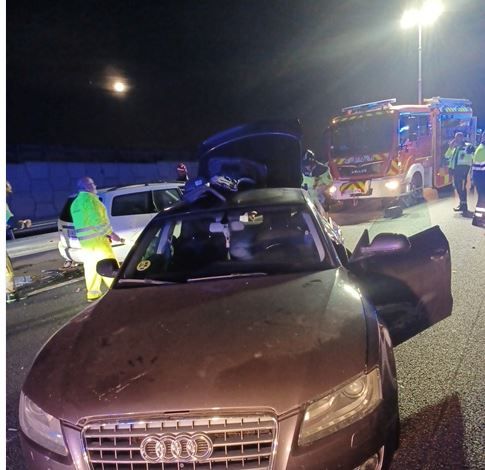 Servicios de emergencia liberan, atienden y trasladan a cuatro heridos en accidente de tráfico en Lorquí