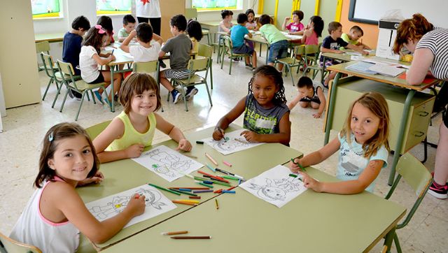 120 niños y niñas de Lorquí disfrutan de las actividades de la Escuela de Verano